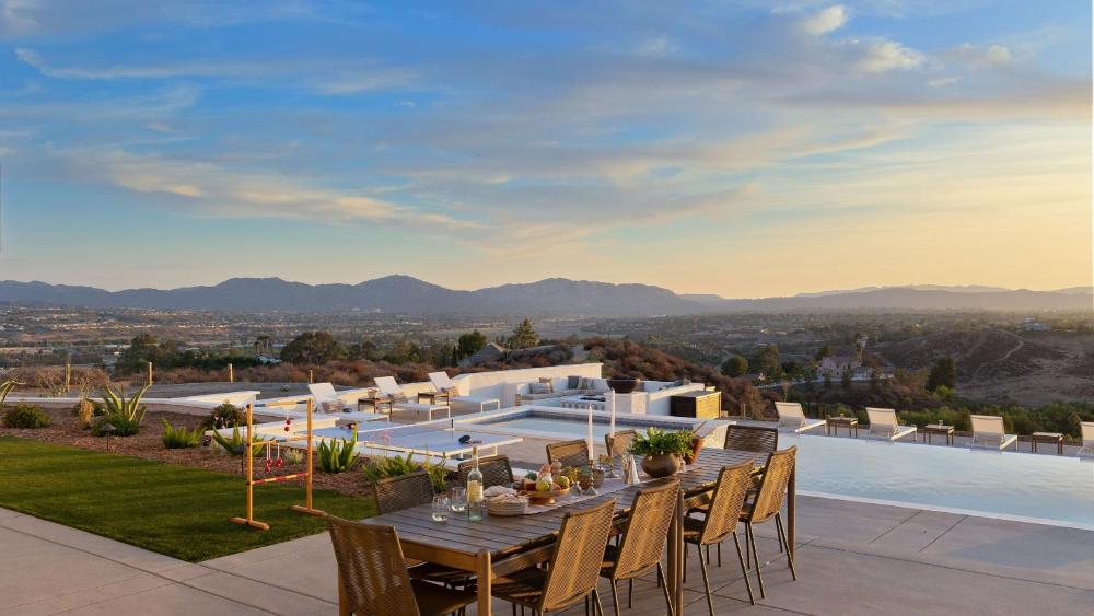 Pinot Point by AvantStay Massive Estate 10 mins from Temecula Wineries